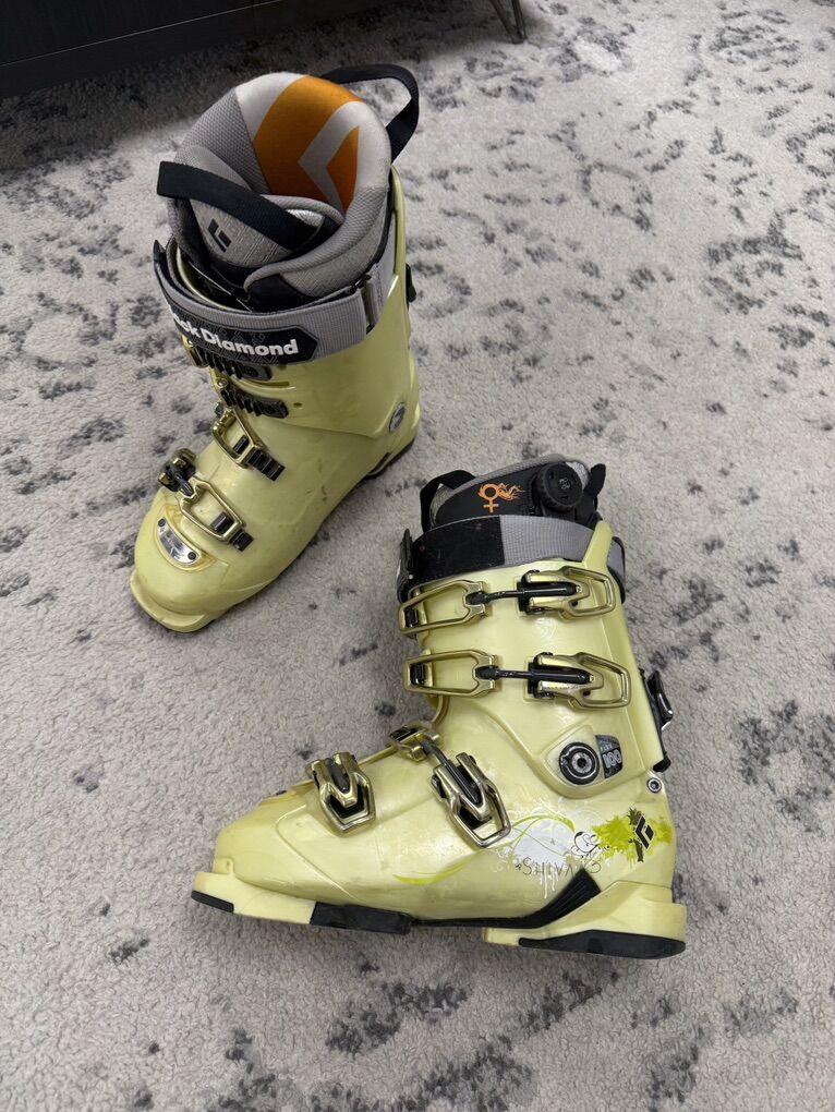 Black Diamond Womens Shiva Ski Boots Size 24.5