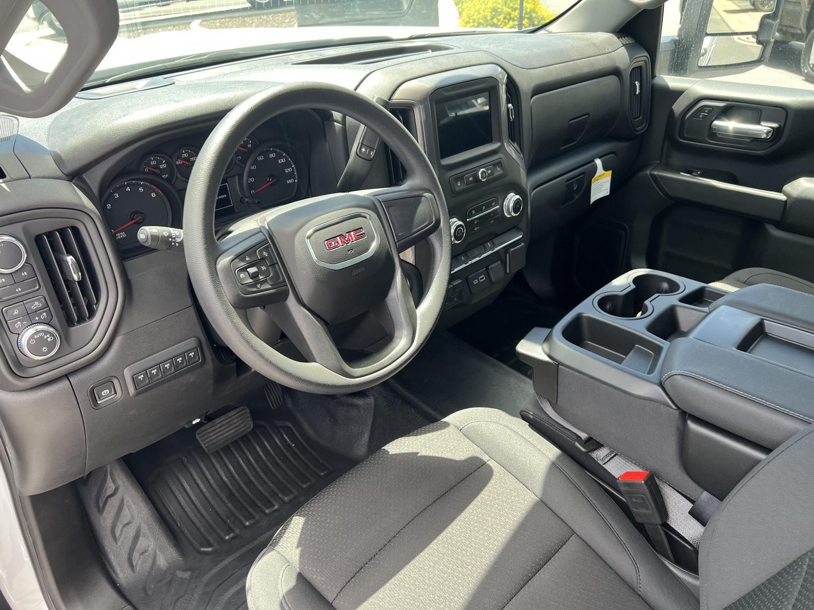 Main image 18