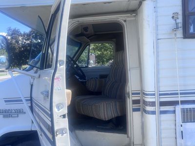 Motor home W title
