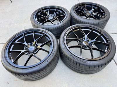 Rota KB-R 19x9.5 Wheels + Michelin PS4S Tires + Pilot Alpin Winters — 5x114.3