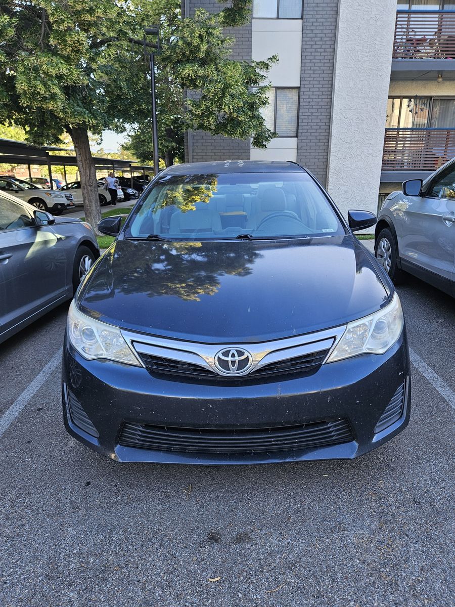 2014 Toyota Camry LE