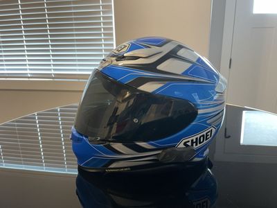 Shoei RF1200 w/ sena 10r