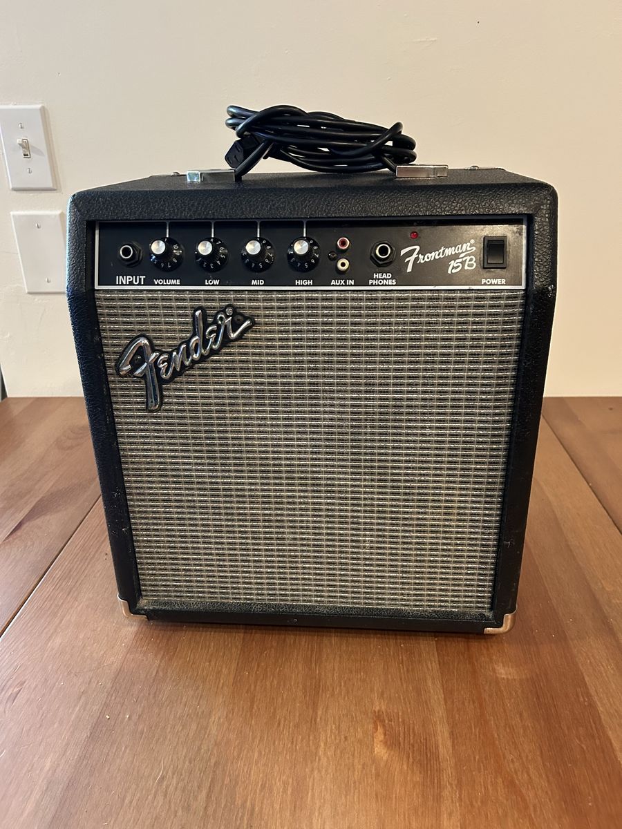 Fender Frontman 15B Amp
