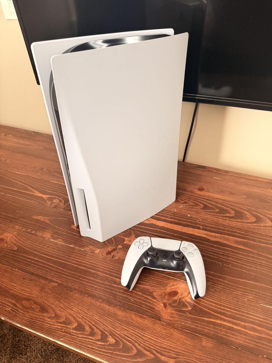 PS5 with Disc reader