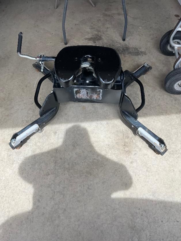 Ram 5th Wheel Hitch
