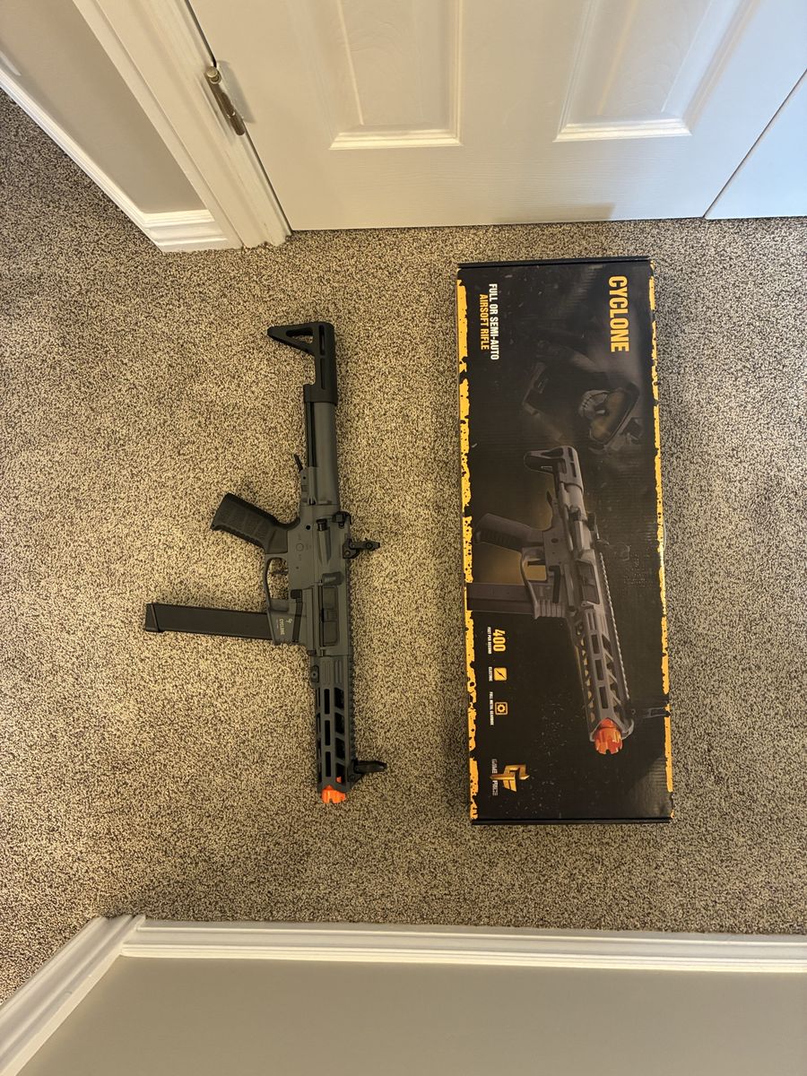 Cyclone Full or Semi-Auto Airsoft Rifle Game Face