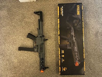 Cyclone Full or Semi-Auto Airsoft Rifle Game Face