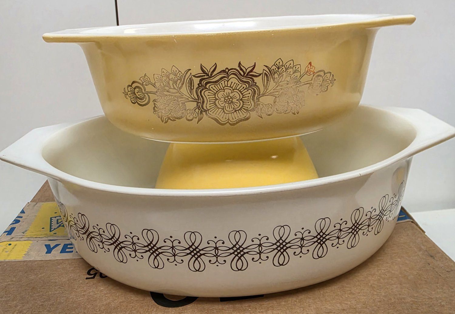 Vintage Pyrex Promotional Casseroles