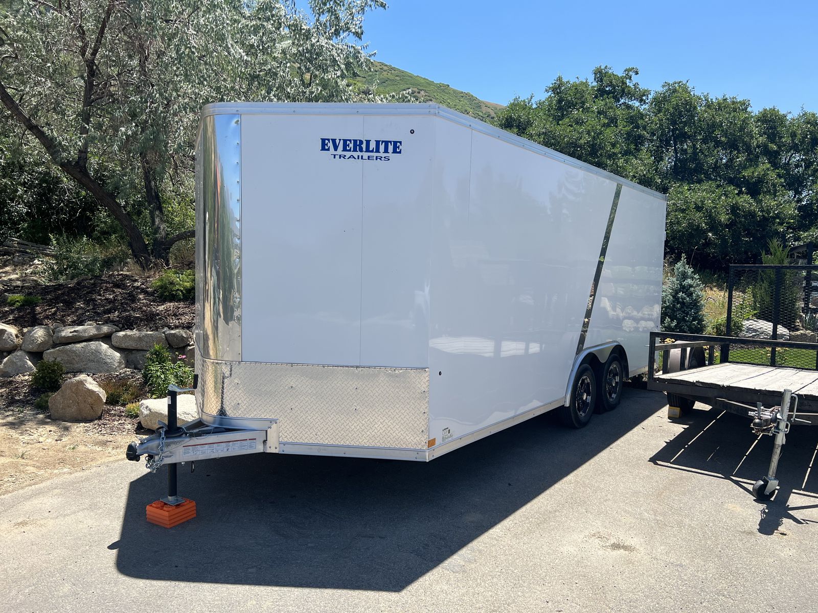 2023 Everlite 8.5x18 Aluminum Cargo Trailer