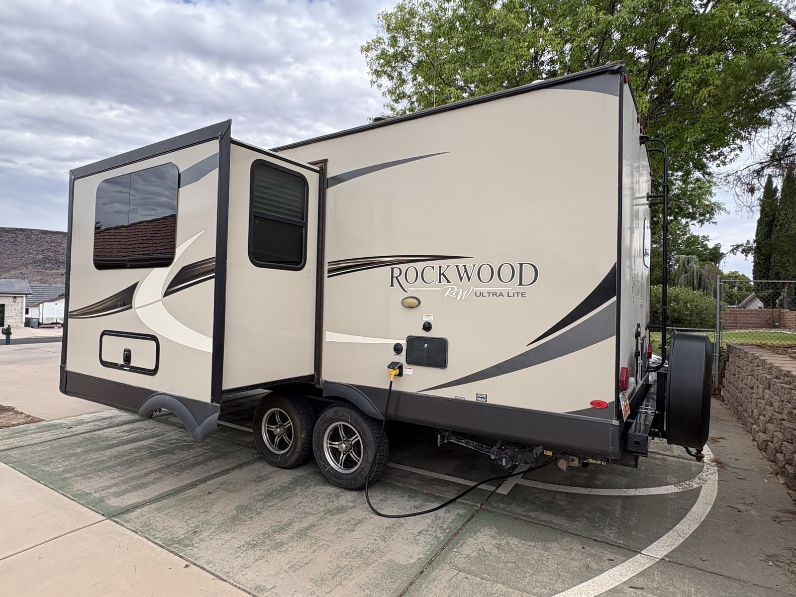 2020 Forest River Rockwood Ultra Lite Trailer