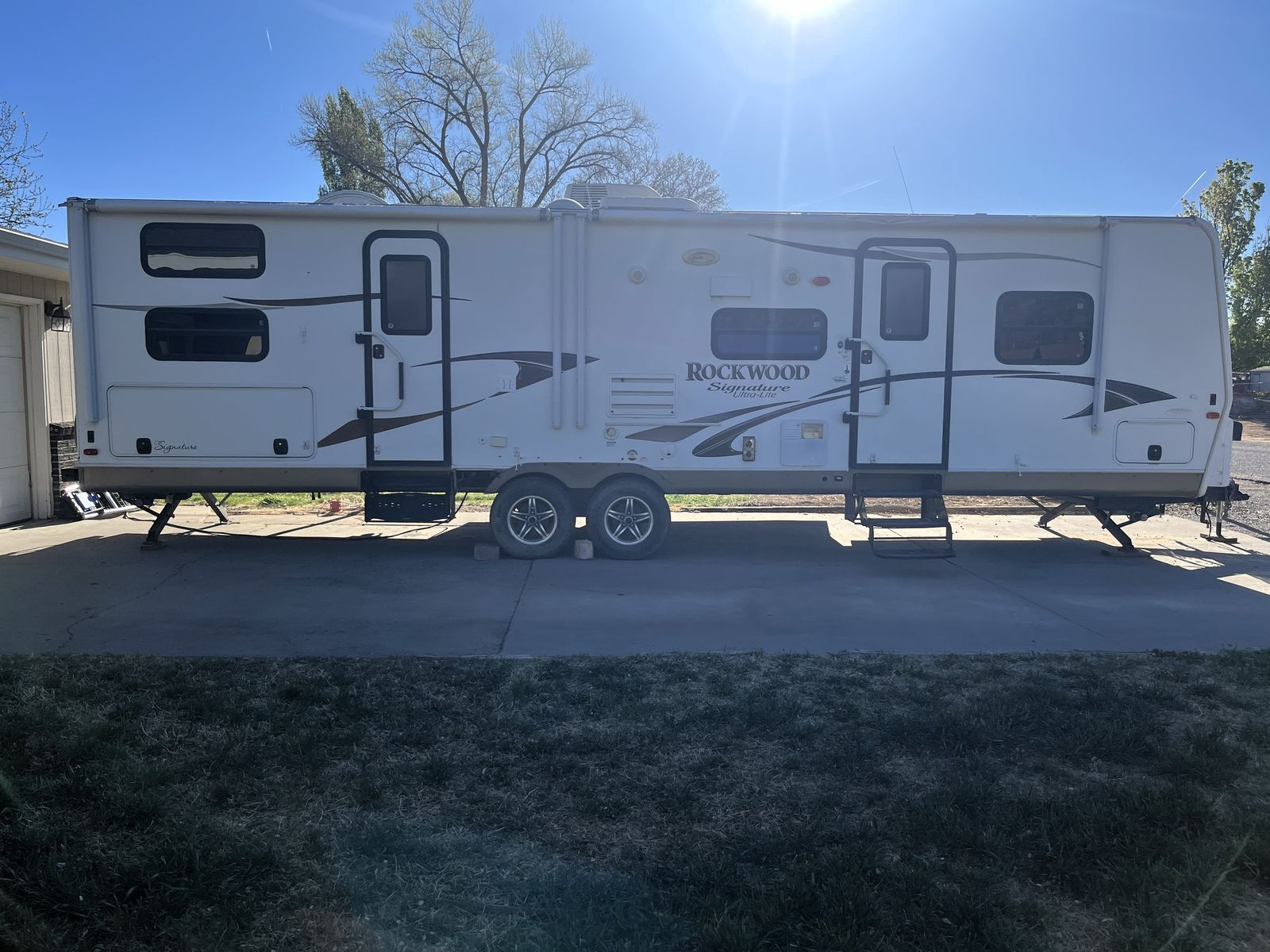 2013 Forest River Rockwood 8311SS – Sleeps 8+, Ready for Adventure!