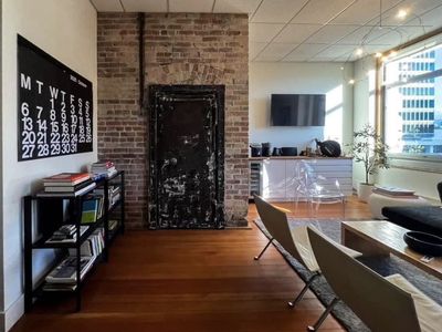 Beautiful Downtown Salt Lake City Office Space – Tons of Character & Natural Light