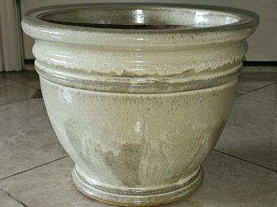 Glazed Pottery Planter 12"Tx15"W