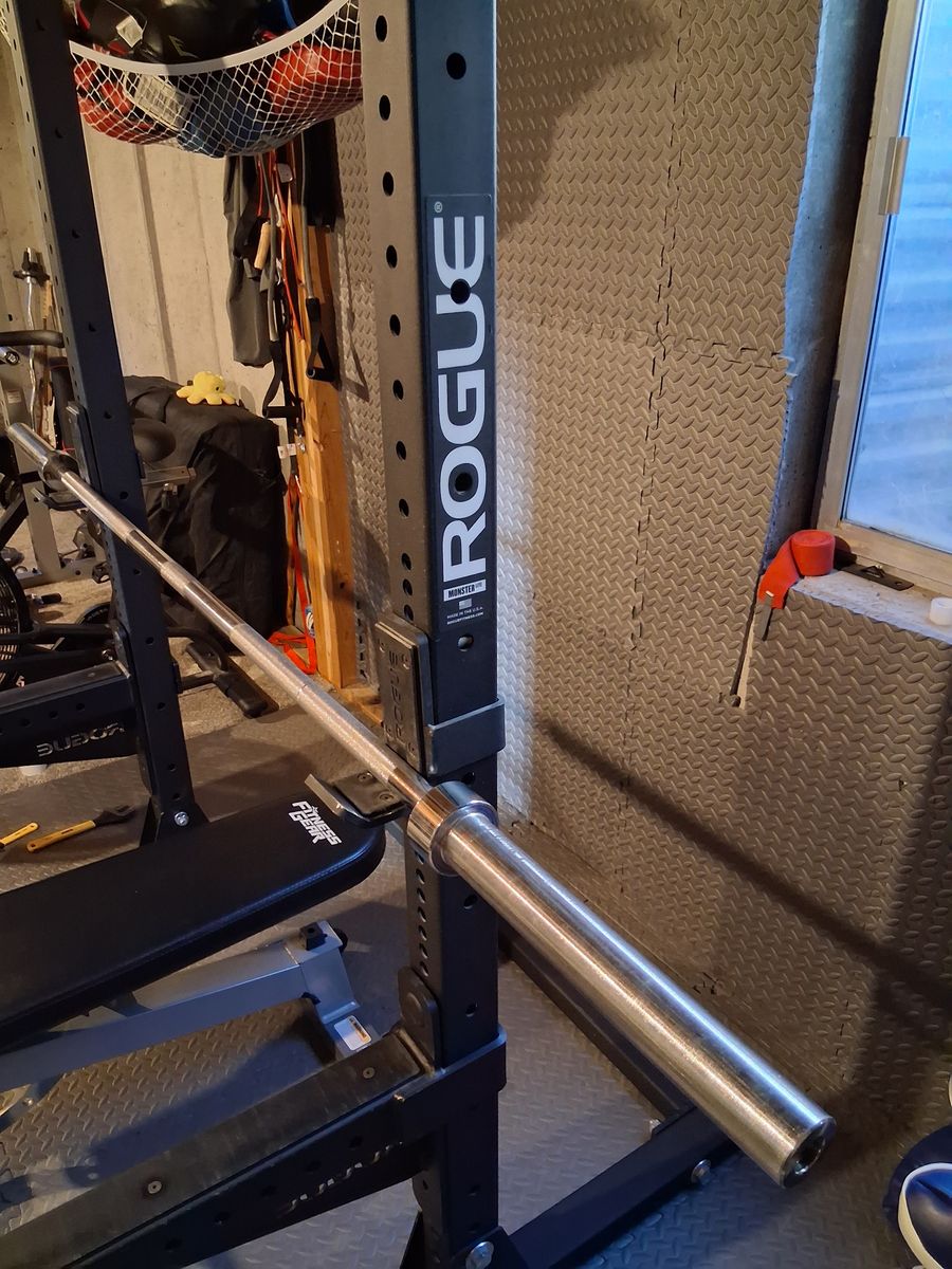 Squat rack/bench press