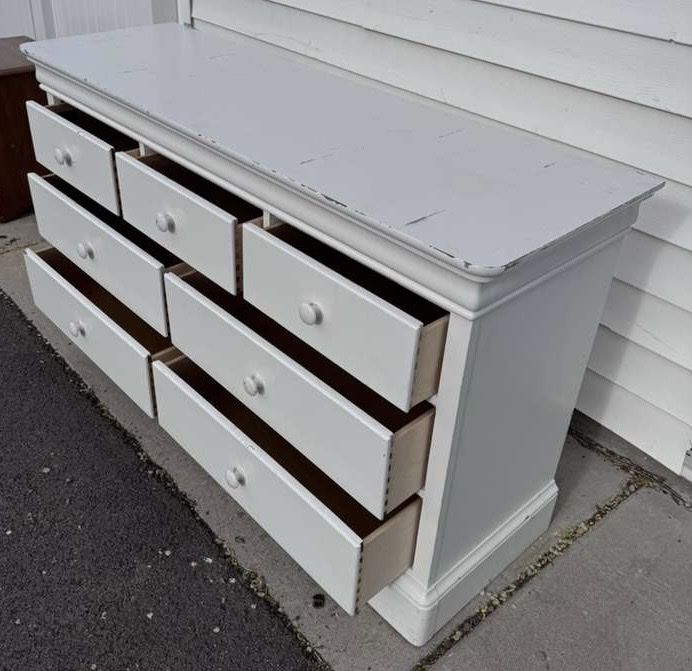 Cute White Dresser
