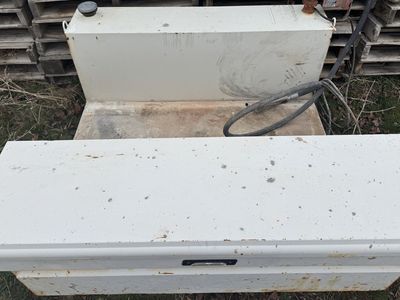 WeatherGuard Truck Bed Diesel Fuel Tank & Tool Box