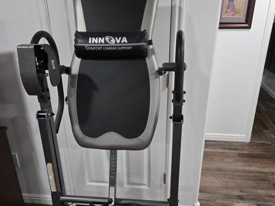 Incline Table for back alignment