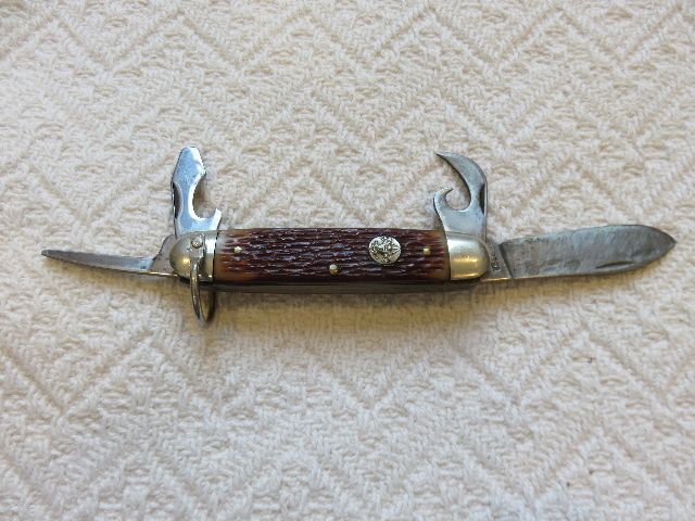VINTAGE LATE 1960’S ULSTER BOY SCOUTS OF AMERICA FOUR-BLADE POCKET KNIFE