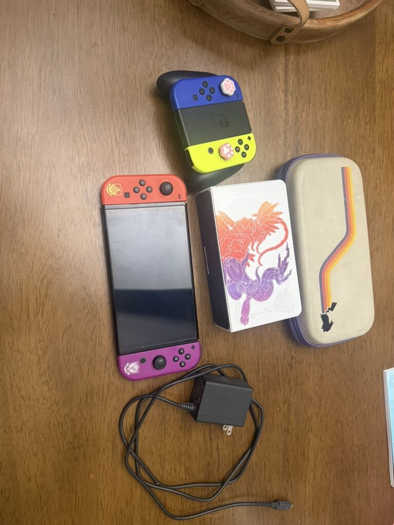 Pokemon Scarlet and Violet Oled nintendo Switch