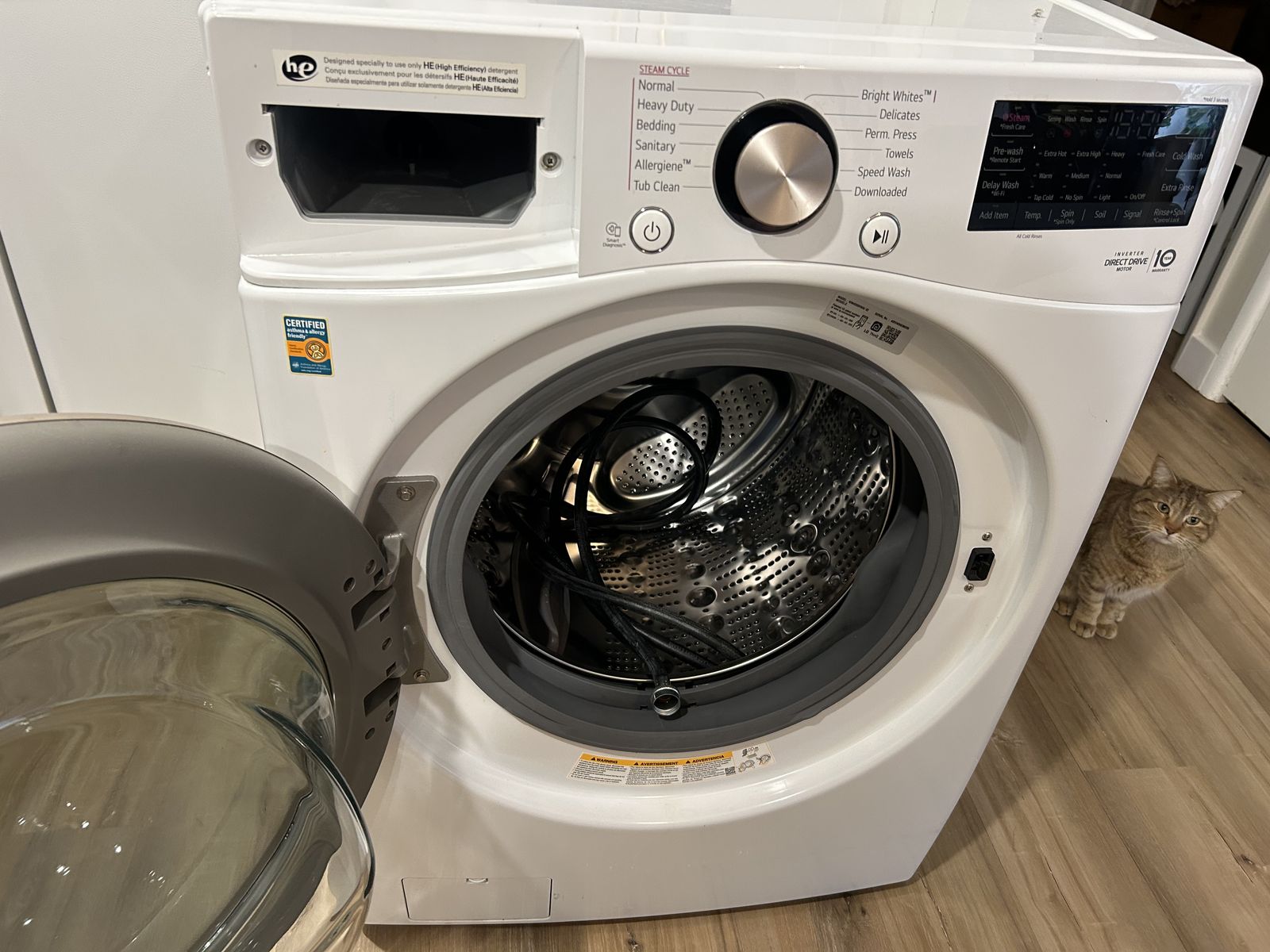 LG  Large Capacity Smart Wifi With Trubo wash 360