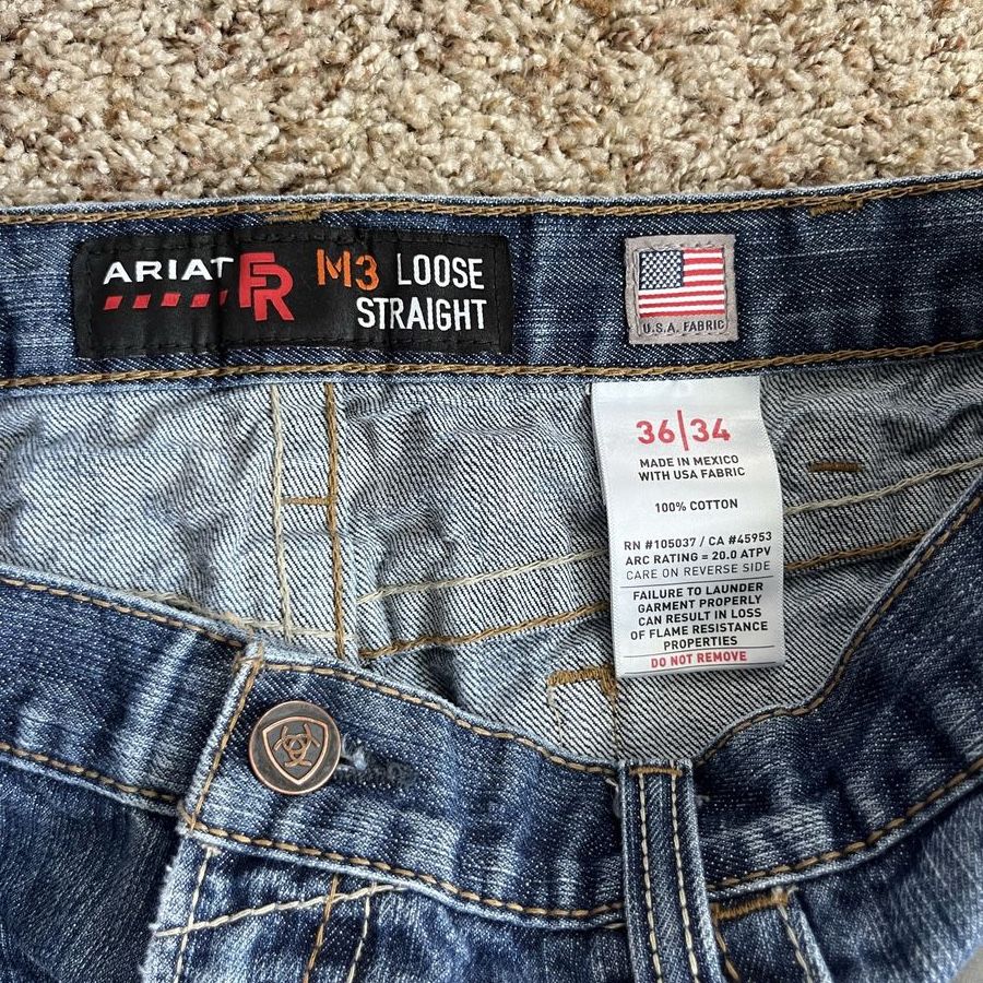 Ariat loose straight 36 x 34 FR M3 Cat 2