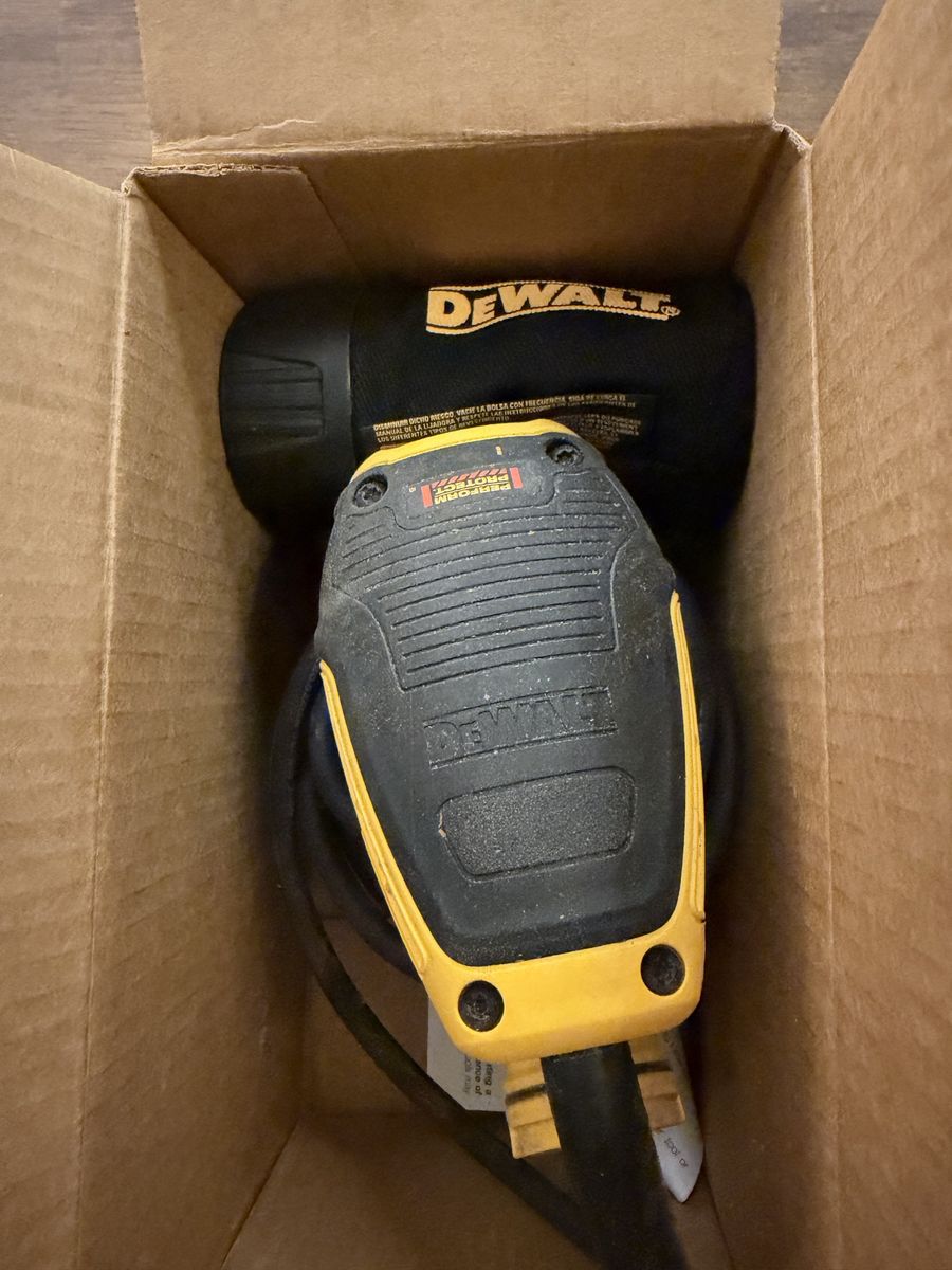 Dewalt corded orbital sander