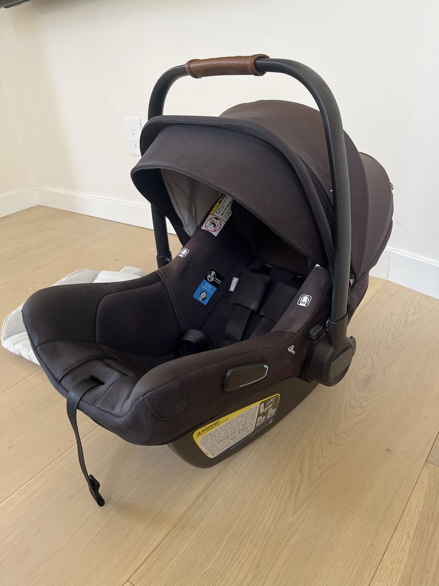Nuna PIPA Lite RX Infant Car Seat and Base