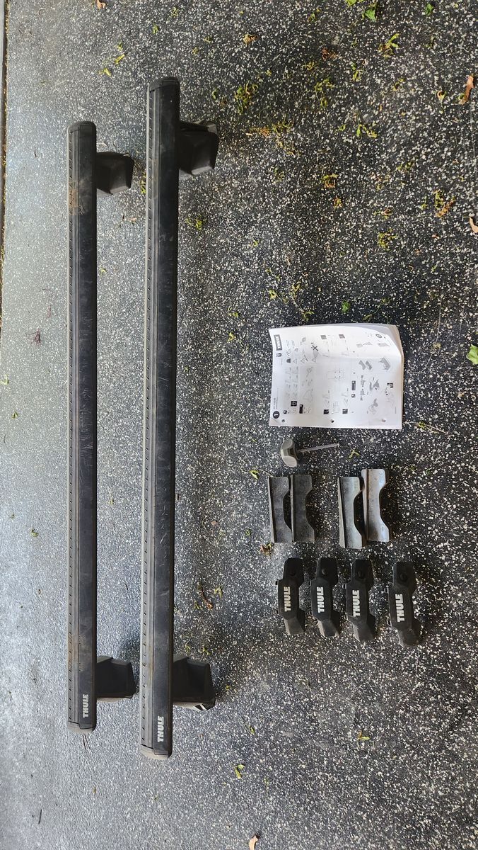 Thule WingBar Edge Roof Rack for Naked Roofs