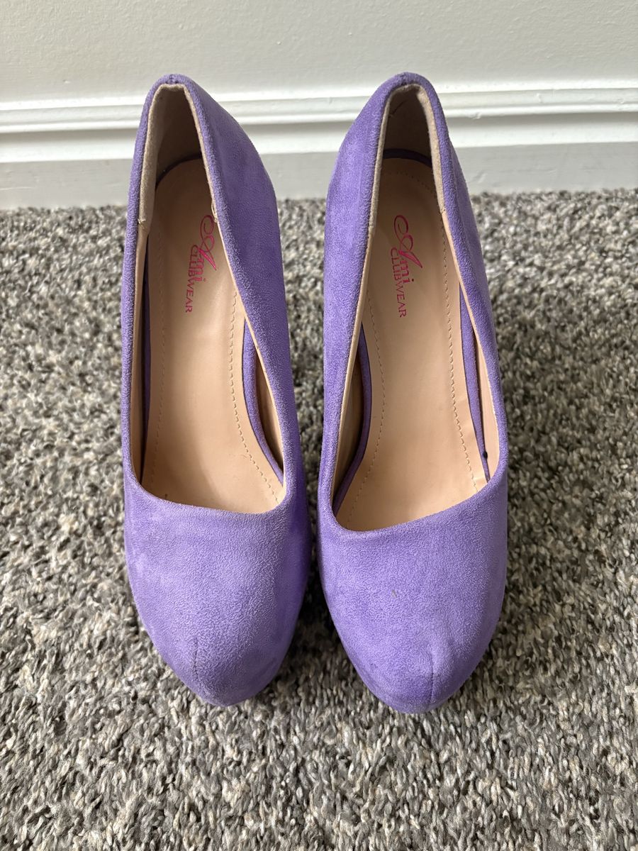 Ambi Clubwear Purple Faux Suede Platform Pumps - Women's Size 6 High Heels