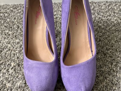 Ambi Clubwear Purple Faux Suede Platform Pumps - Women's Size 6 High Heels