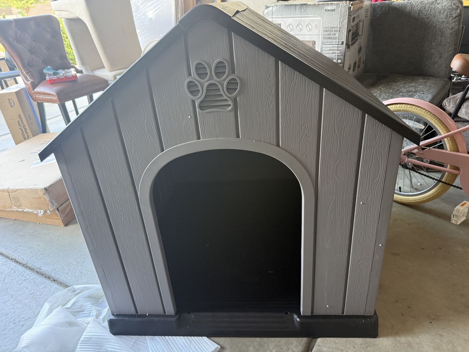 NEW large dog house heavy duty pp material