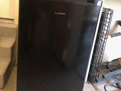 BANGSON 3.0 Cu. Ft. Compact Upright Freezer
