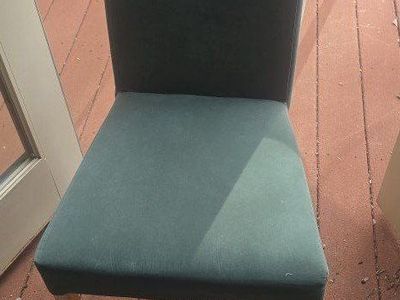 Contemporary Dining Table 4 Chairs (Green)