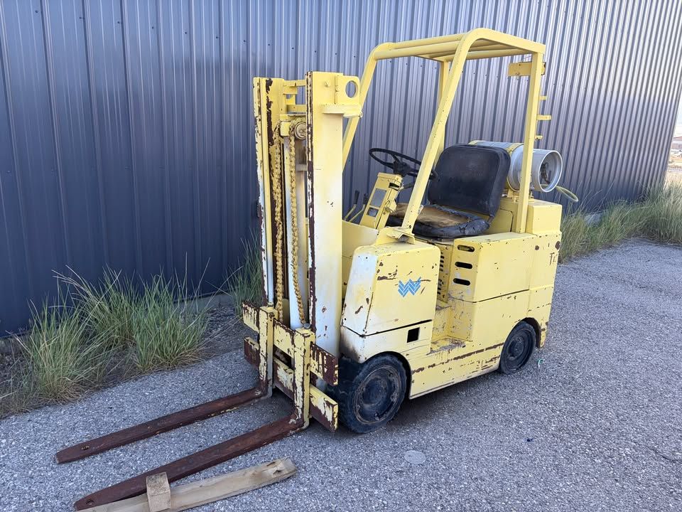 Allis-Chalmers ACC-40LPS Forklift