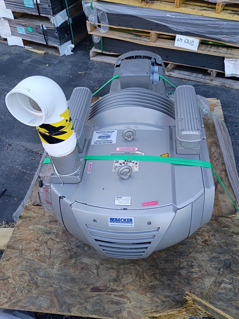 industrial vacuum unit