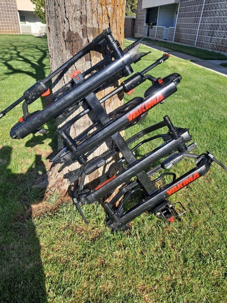 Yakima Hitch Rack