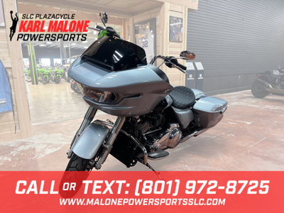 2024 Harley-Davidson® Road Glide White Onyx Pearl
