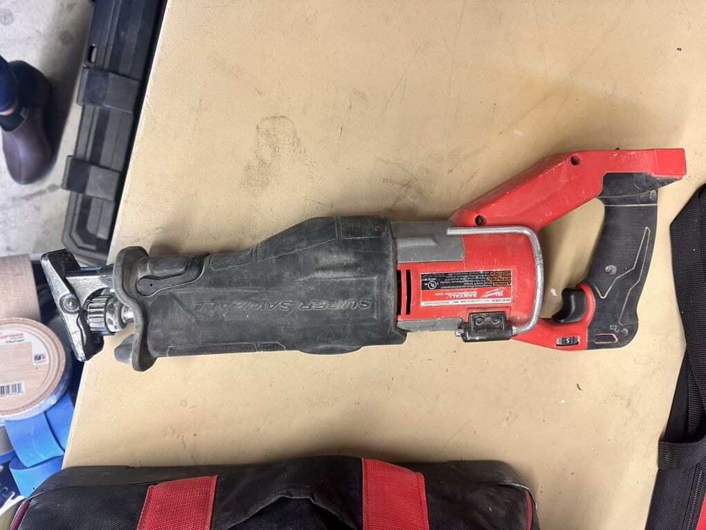 Milwaukee M18 Fuel SAWZALL Reciprocating Saw