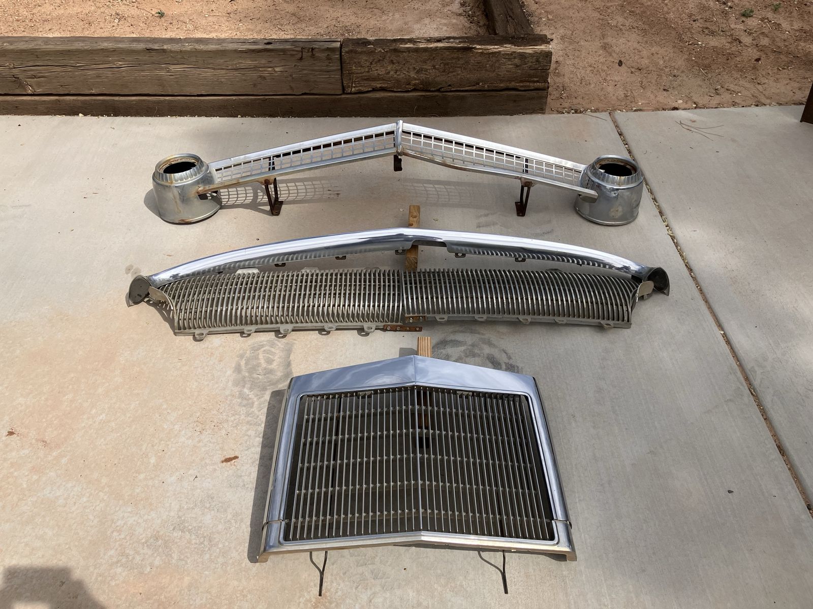 55 Ford Grille