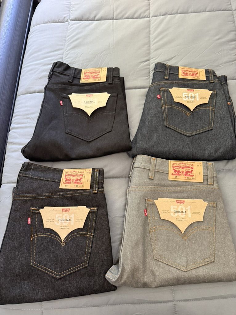 Levis Jeans