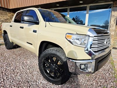 2017 Toyota Tundra SR5