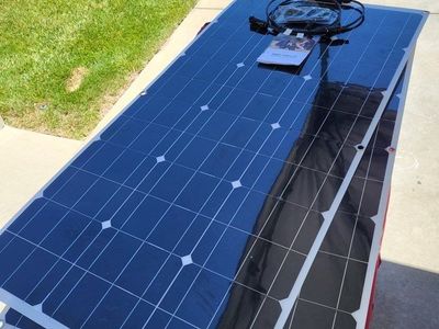 Set of 2* Flexible Solar Panels
115W