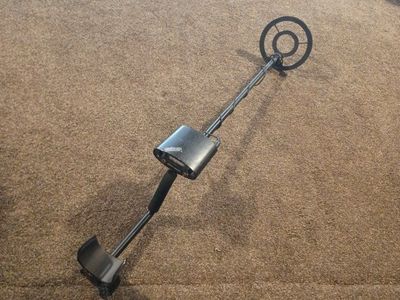 Bounty Hunter Tracker IV Metal Detector