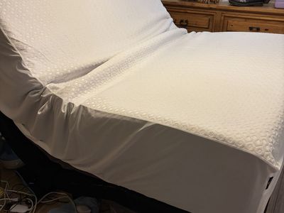 Purple Queen Mattress with Adjustable Bed Frame