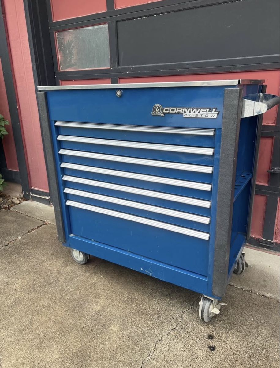 Cornwell Custom USA-Made Tool Box – 44” Roll Cab