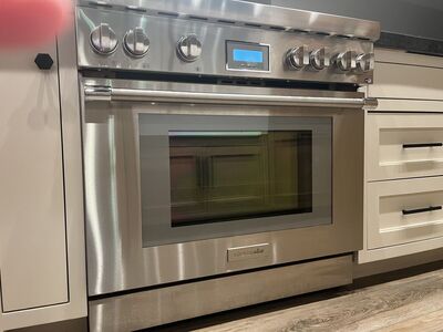Thermador Range/Oven