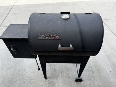 Traeger Junior