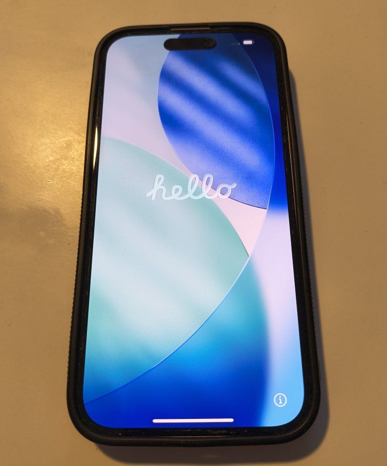 iPhone 15 256GB T-Mobile PINK