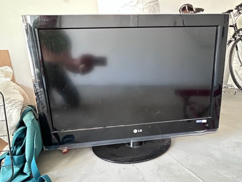 LG TV