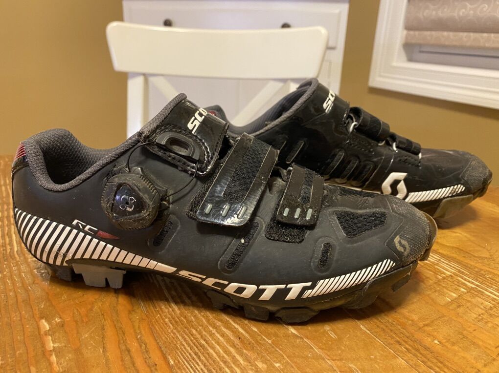Scott Carbon Fiber Sole MTB Shoes- Kid Size 5